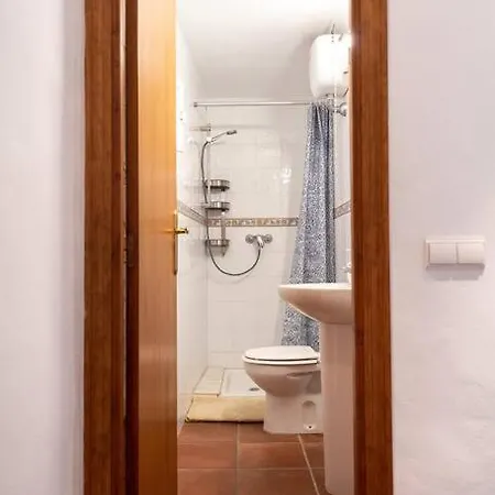 Casa En Con Terraza En El Centro Historico * Dénia